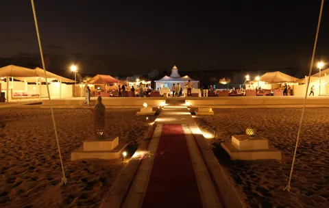 VIP-лагерь Caravanserai