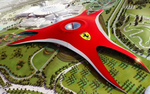 Парк Ferrari World, остров Яс